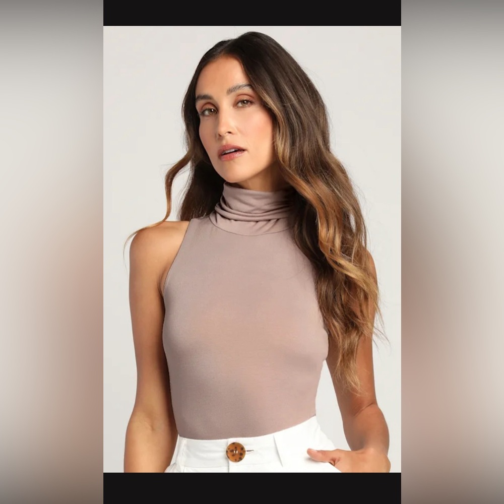 Lulu's Soft Pink Turtleneck Top
